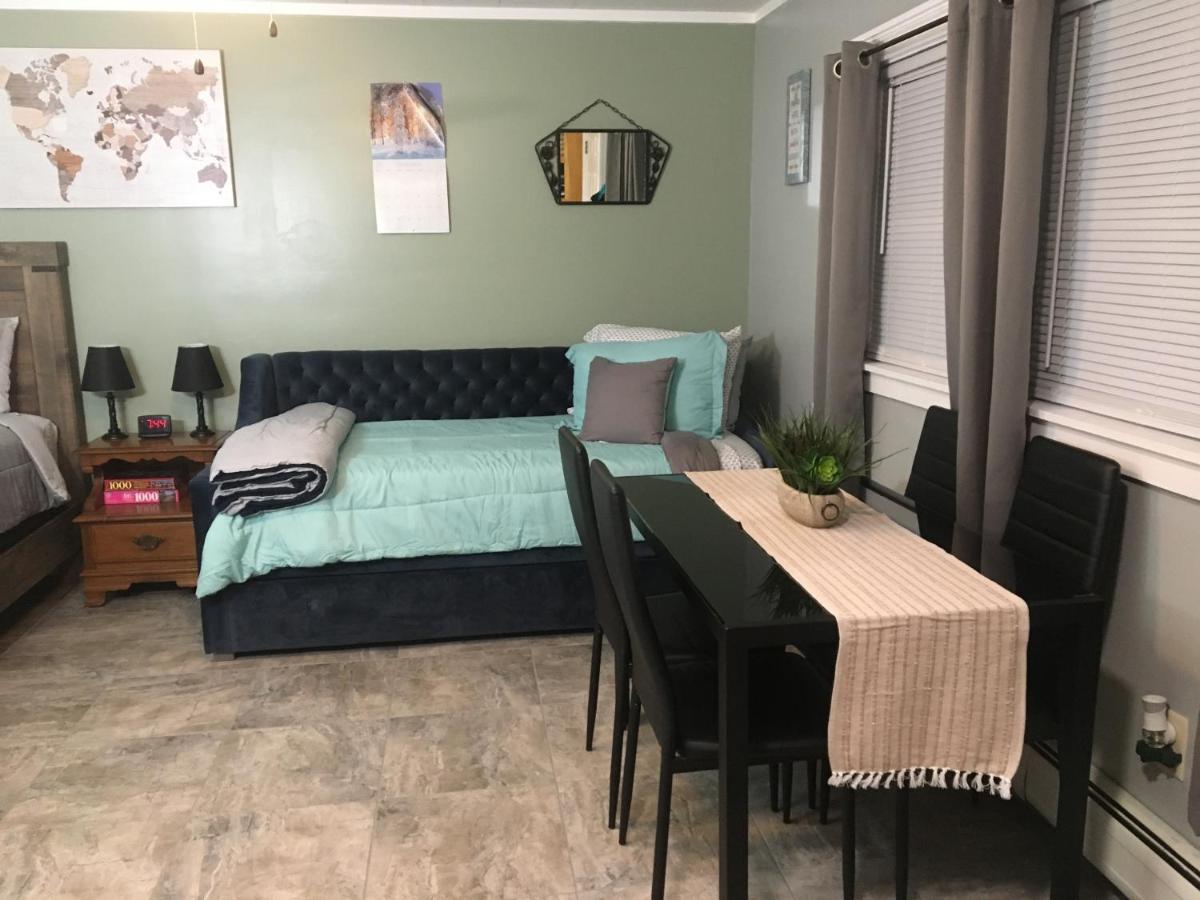 Home Away From Home, Recently Renovated North Troy Εξωτερικό φωτογραφία